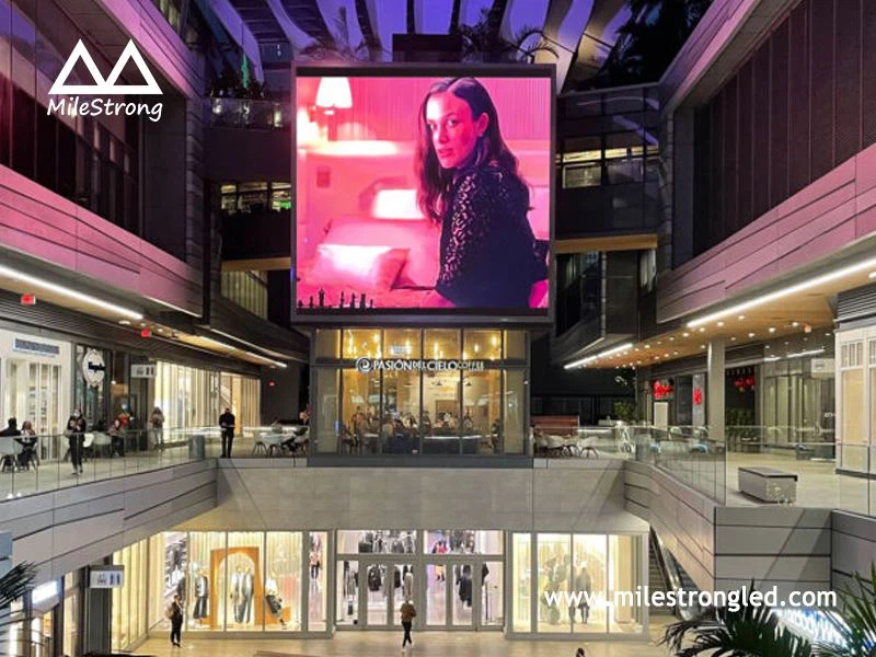 shopping mall